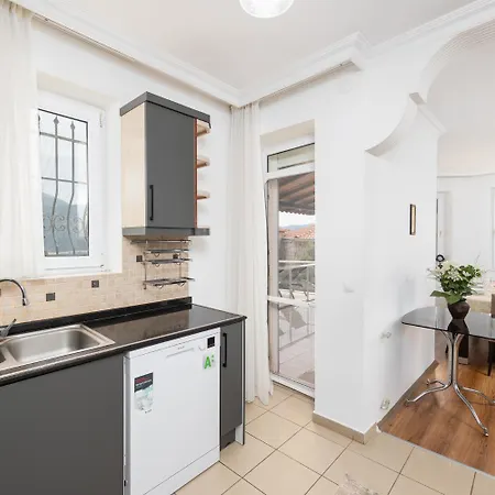 Erdem * Yenikoy (Kas)