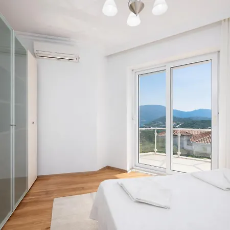 Erdem * Kaş